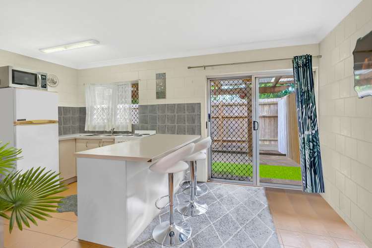 Main view of Homely unit listing, 10/98 Pease Street, Manoora QLD 4870