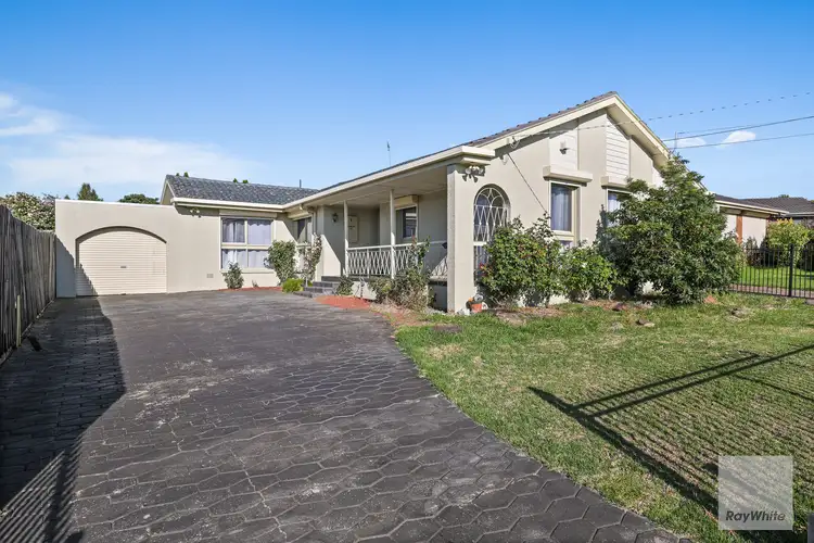 1 Flinders Court