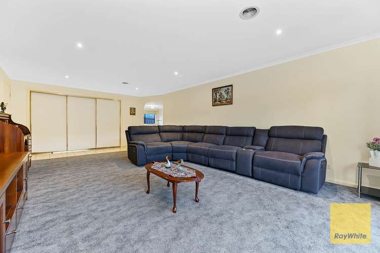 Fifth view of Homely house listing, 3 Tilmouth Place, Narre Warren South VIC 3805