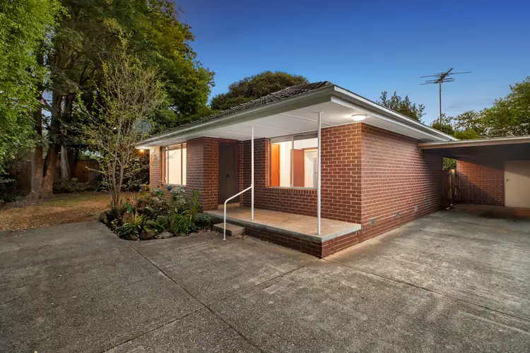 6 Elliott Street