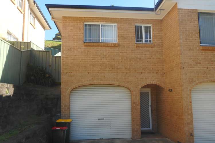 Main view of Homely townhouse listing, 3/7 Murrogun Crescent, Cordeaux Heights NSW 2526
