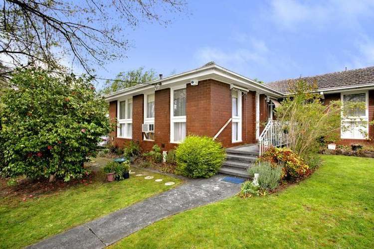 Main view of Homely unit listing, 2/102 Windsor Crescent, Surrey Hills VIC 3127