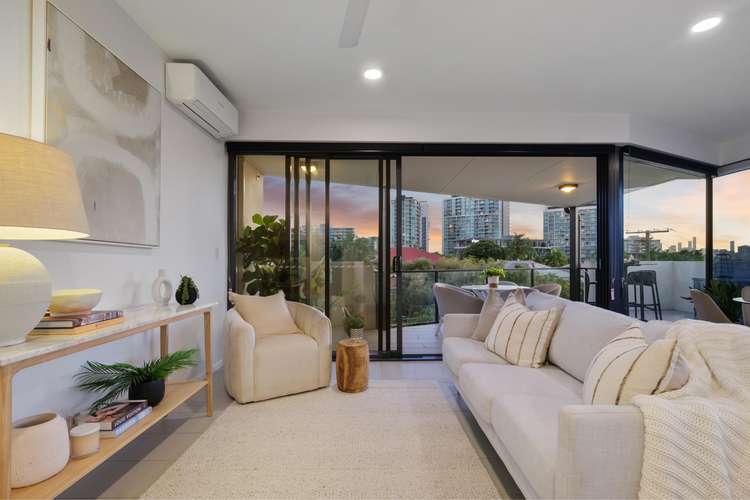 Main view of Homely apartment listing, 23/66 Allen Street, Hamilton QLD 4007