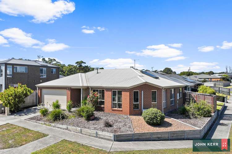 Main view of Homely house listing, 8 Avoca Place, Moe VIC 3825