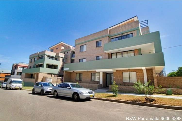 Main view of Homely apartment listing, 27/5-11 Howard Avenue, Northmead NSW 2152