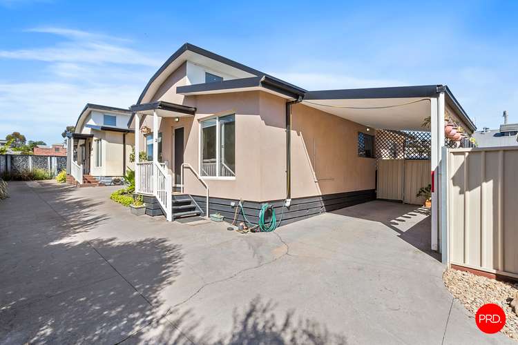 Main view of Homely unit listing, 2/5A Violet Street, Eaglehawk VIC 3556