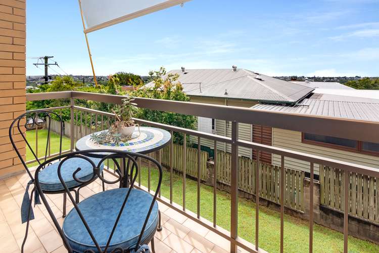 Main view of Homely unit listing, 4/11 View Street, Wooloowin QLD 4030