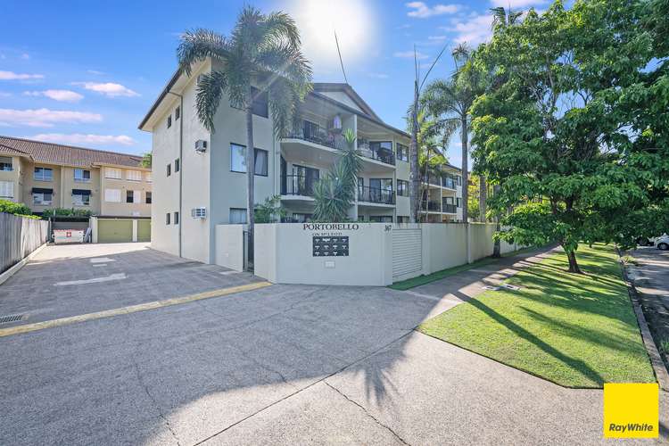 Main view of Homely unit listing, 4/367-371 Mcleod Street, Cairns North QLD 4870
