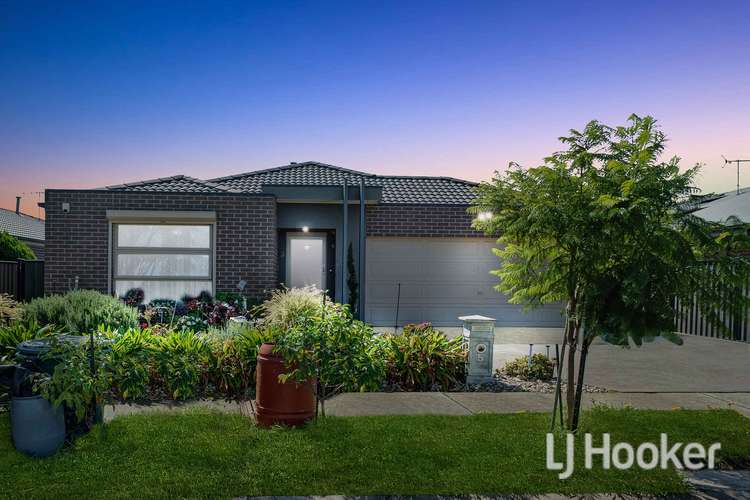 Main view of Homely house listing, 5 Wattle Bark Place, Melton VIC 3337