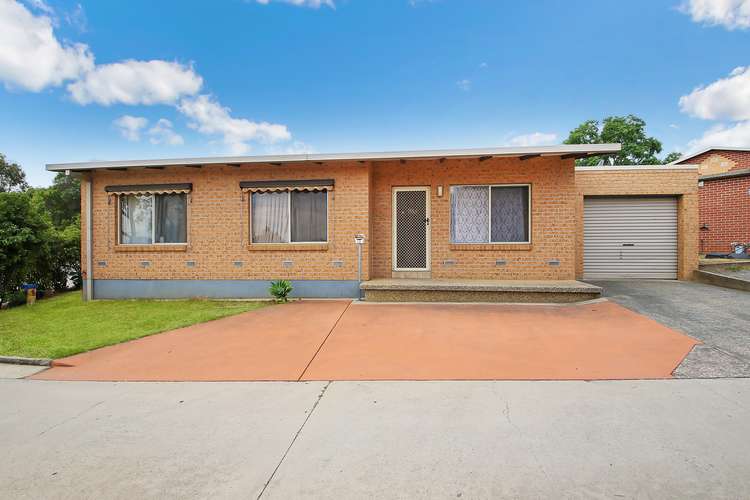 Main view of Homely townhouse listing, 13 Colombera Circuit, Wodonga VIC 3690