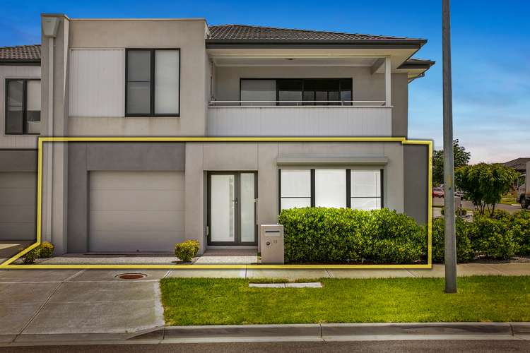 Main view of Homely house listing, 13 Yallaroo Chase, Werribee VIC 3030
