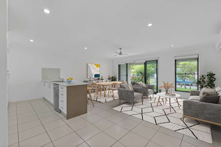 Main view of Homely unit listing, 1/18 Warilla View, Blacks Beach QLD 4740