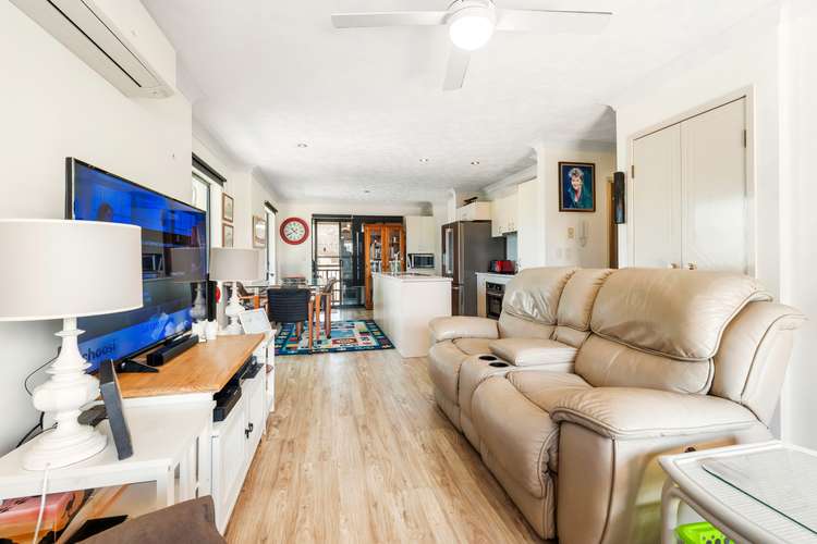 Fifth view of Homely apartment listing, 9/13-15 Illawong Street, Chevron Island QLD 4217