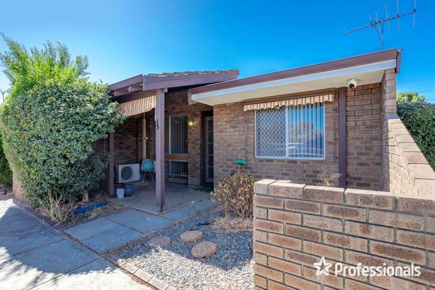 Main view of Homely house listing, 15/40 Lensham Place, Armadale WA 6112