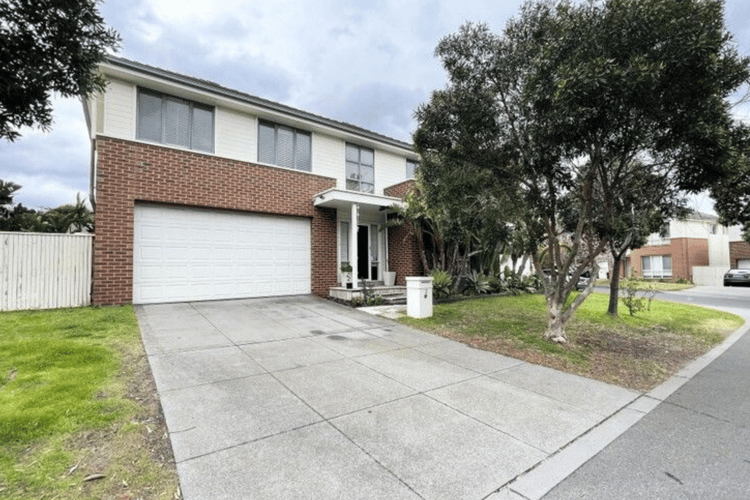Main view of Homely house listing, 2 Ganton Place, Heatherton VIC 3202