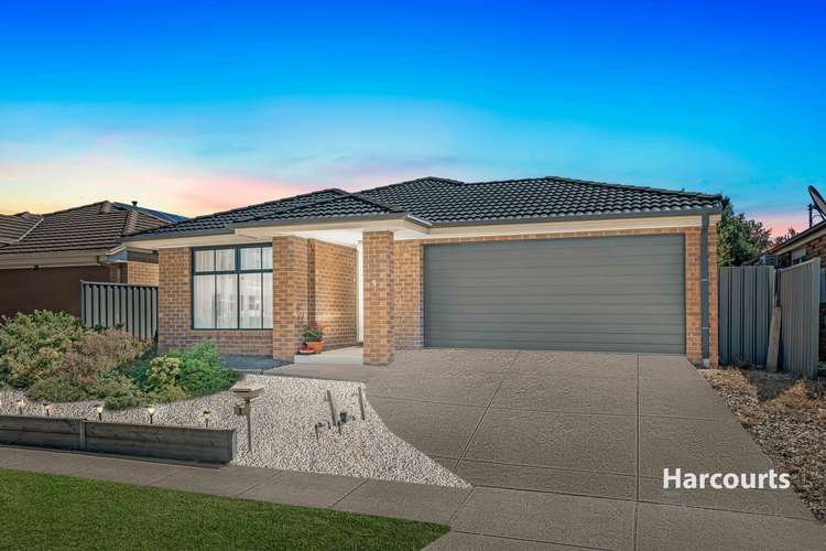 9 Arrowhead Street, Manor Lakes VIC 3024