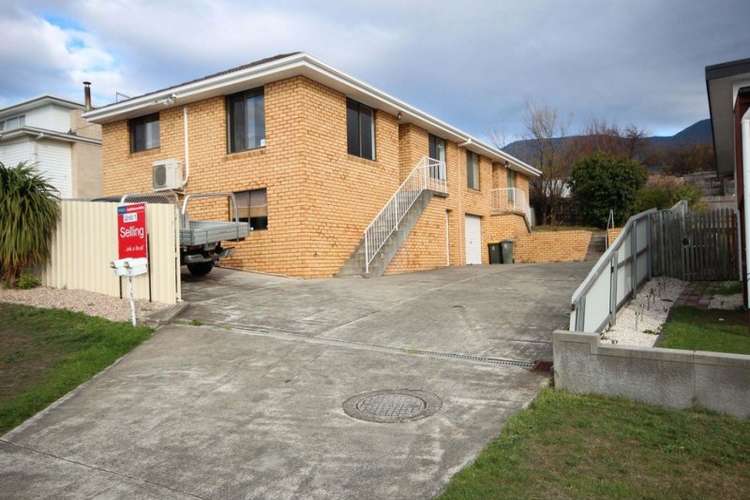 Main view of Homely unit listing, 1/8 Paringa Road, Glenorchy TAS 7010