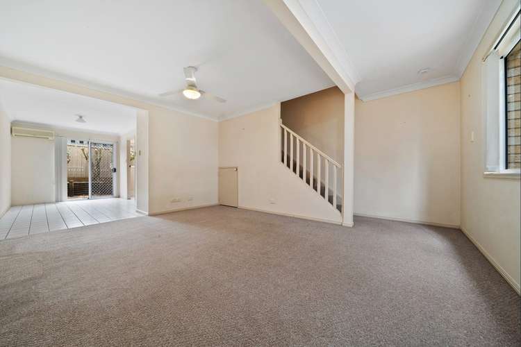 Main view of Homely townhouse listing, 9/15 DAISY HILL ROAD, Daisy Hill QLD 4127