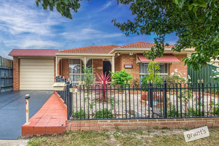 Main view of Homely house listing, 2 Amy Close, Pakenham VIC 3810