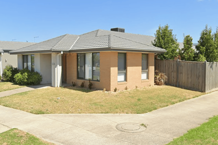 Main view of Homely house listing, 15 Thoroughbred Drive, Clyde North VIC 3978
