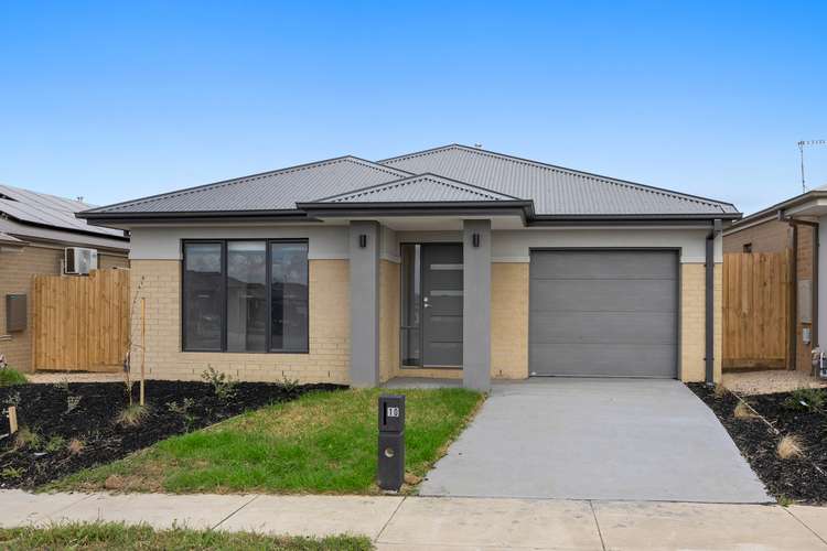 10 Patrobas Loop, Cranbourne East VIC 3977