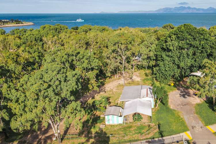 2 Warboys Street, Nelly Bay QLD 4819