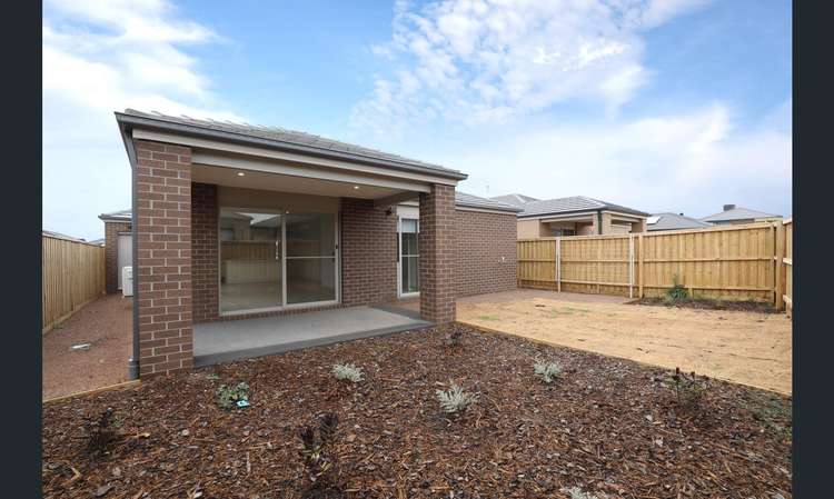 Second view of Homely house listing, 22 Hiskey Crescent, Werribee VIC 3030