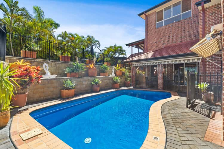 37 Aurora Place, Newport QLD 4020