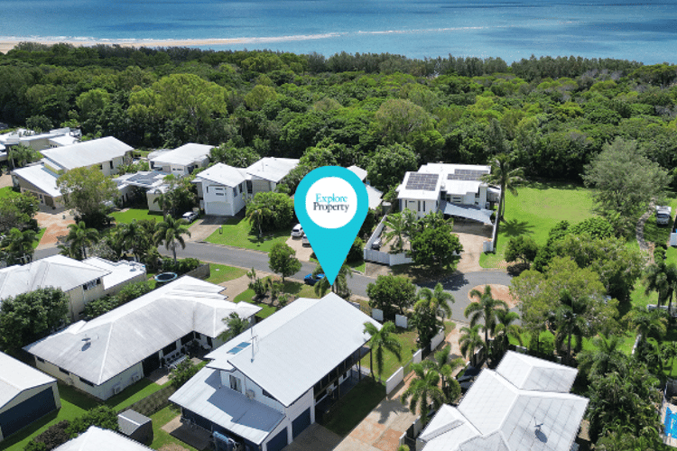 14 Seafarer Court, Blacks Beach QLD 4740