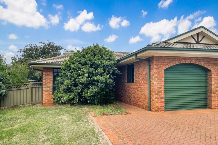 Main view of Homely semiDetached listing, 10 Paul McLean Place, Dubbo NSW 2830