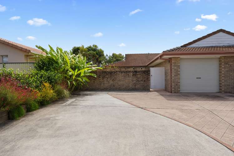 Main view of Homely semiDetached listing, 1/107 Treeview Drive, Burleigh Waters QLD 4220