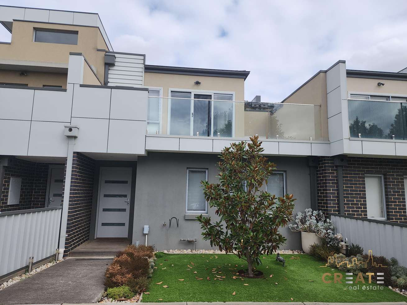 Main view of Homely townhouse listing, 6 Lauren Lane, Sunshine West VIC 3020