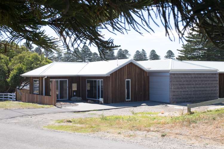 1 Rogers Place, Port Fairy VIC 3284