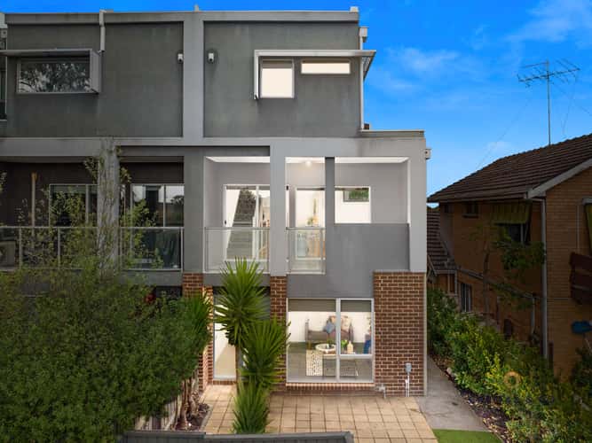 Second view of Homely townhouse listing, 1/218 Lower Plenty Road, Rosanna VIC 3084