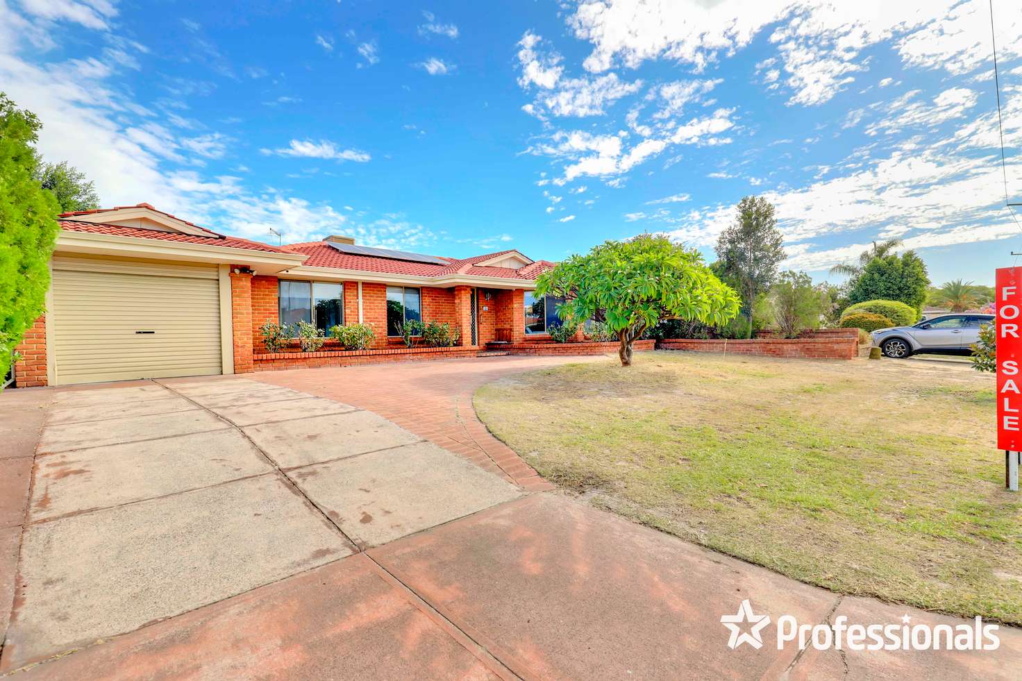 Main view of Homely house listing, 60 Forest Lakes Drive, Thornlie WA 6108