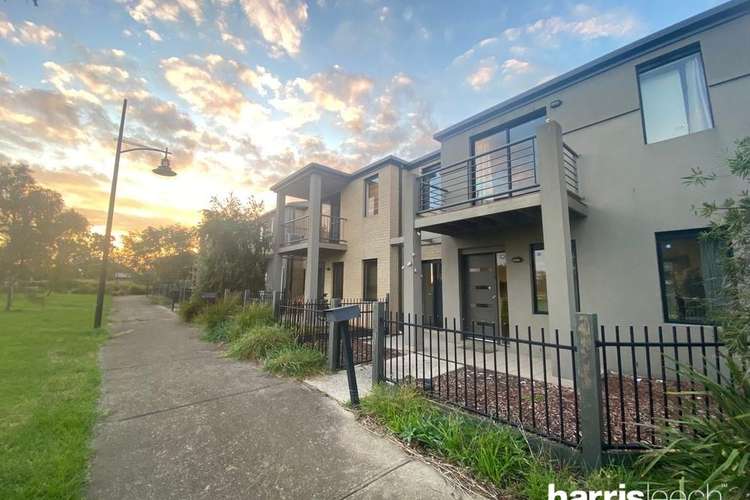 Main view of Homely townhouse listing, 9 Hallifax Walk, Epping VIC 3076