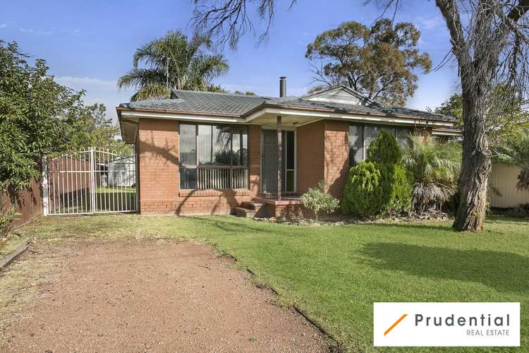 1 Durham Street, Minto NSW 2566