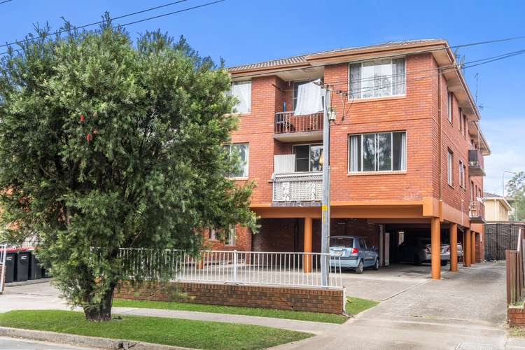 Main view of Homely unit listing, 2/8 Collimore Ave, Liverpool NSW 2170