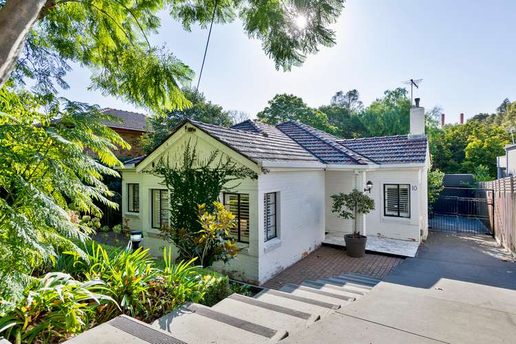 Main view of Homely house listing, 10 Mooltan Street, Travancore VIC 3032