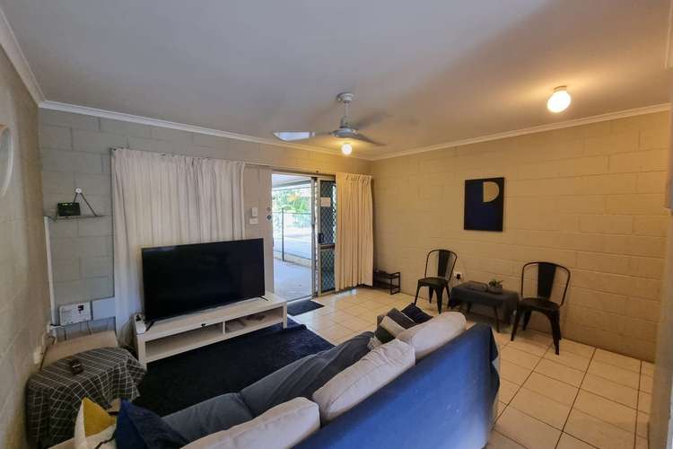 Main view of Homely villa listing, 2/379-385 Mayers Street, Edge Hill QLD 4870