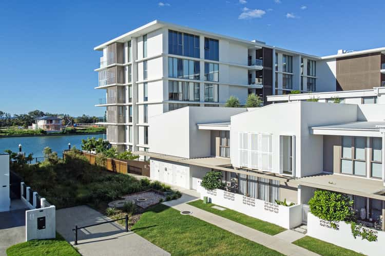 1/15 Aqua Street, Newport QLD 4020