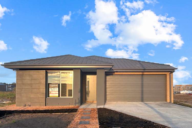 14 Garrison Loop, Clyde North VIC 3978