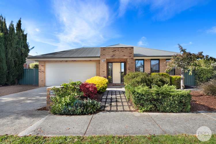 49 Faversham Avenue, Lake Gardens VIC 3355