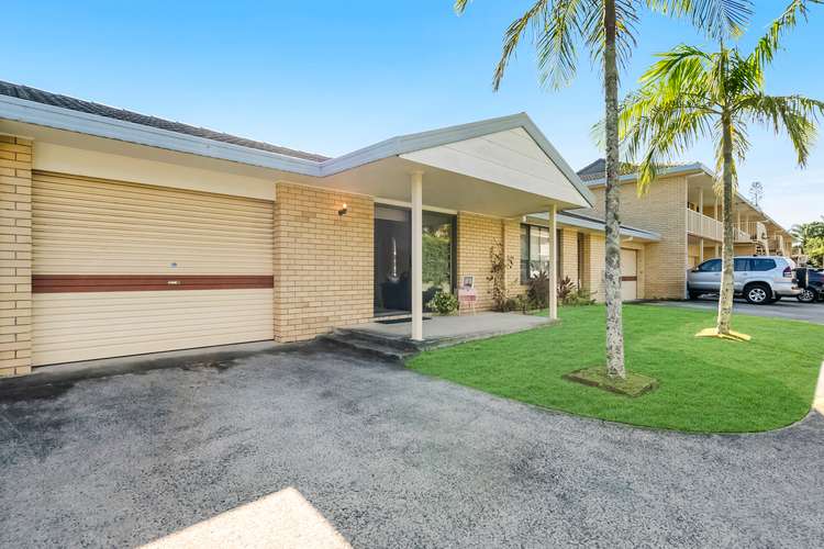 Main view of Homely villa listing, 2/185 Kennedy Drive, Tweed Heads West NSW 2485