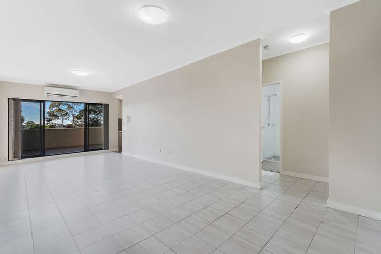 Main view of Homely unit listing, Unit 6/2 Bigge Street, Liverpool NSW 2170