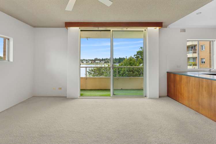 Third view of Homely apartment listing, 6/30 Malcolm Street, Narrabeen NSW 2101