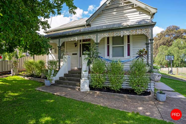 49 Russell Street, Quarry Hill VIC 3550