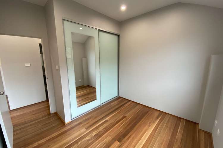 Third view of Homely unit listing, 4/2 VICTORIA STREET, Randwick NSW 2031