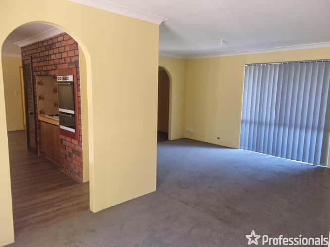 Fifth view of Homely house listing, 2 Cambrian Place, Willetton WA 6155