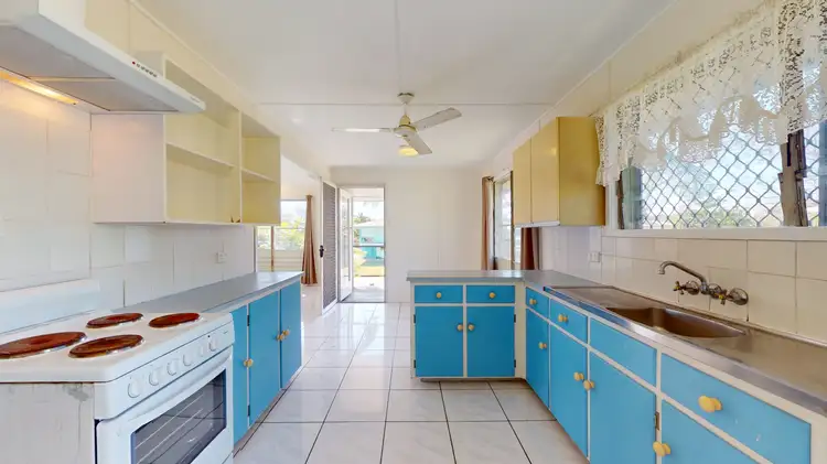 Second view of Homely house listing, 39 Pixley Crescent, Heatley QLD 4814